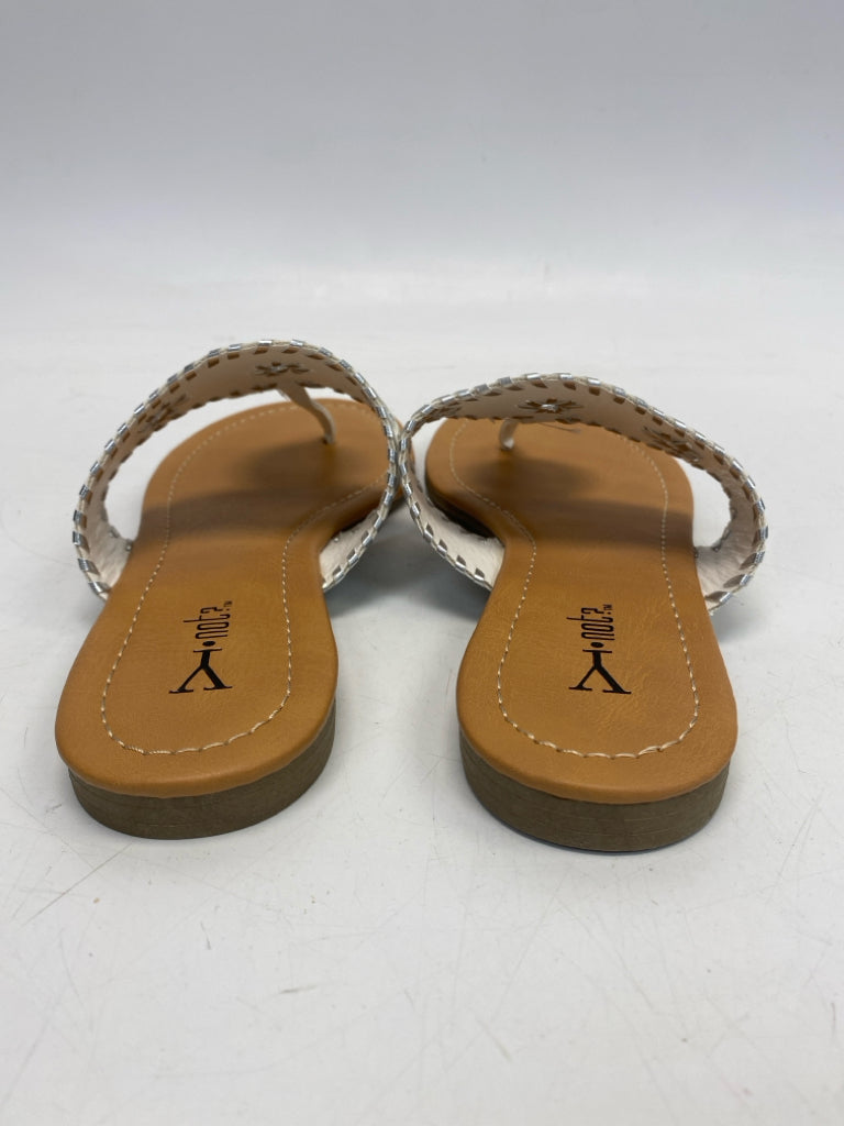 NWOT  Size 8 White Sandals