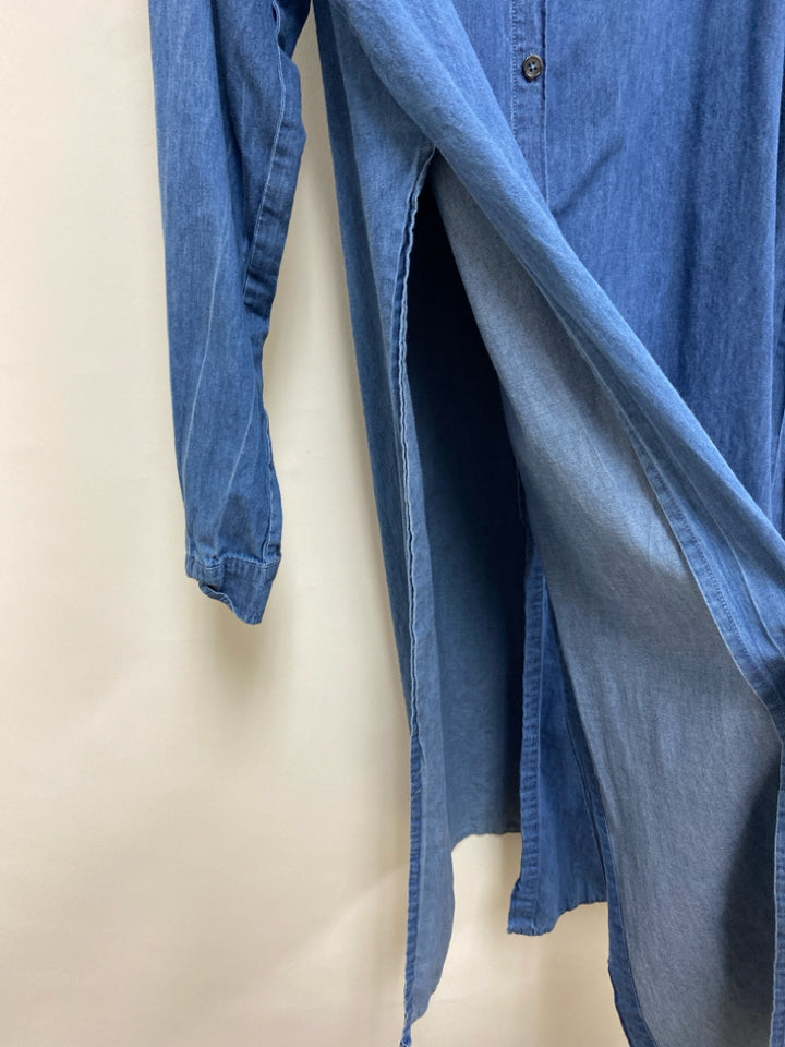 Live 4 Truth Size XL Blue Button Up Ladies Jacket