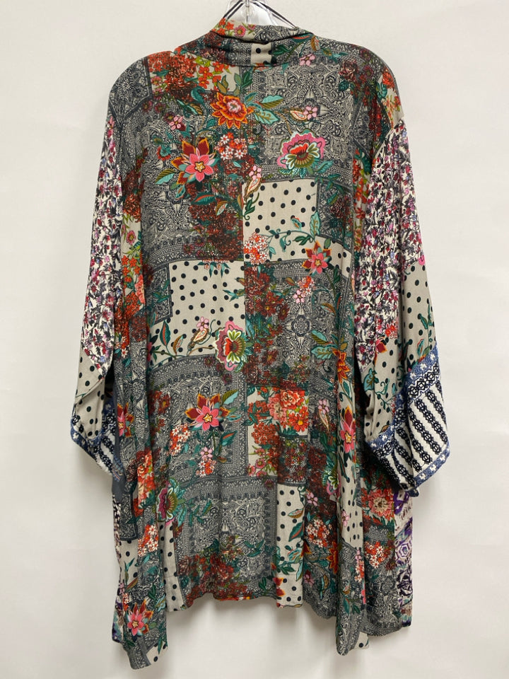 JOHN MARK  SIZE  3X Gray Red/Blue Flowers Embroidered Plus Size Kimono