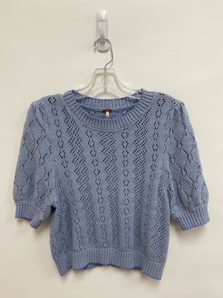 Free People Size M Powder Blue Texture Short Sleeve Ladies Sweater