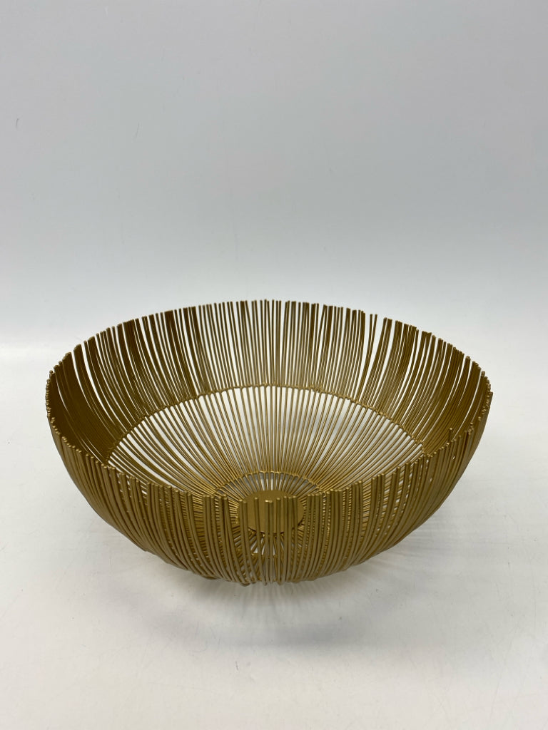 Gold Spike Metal Basket