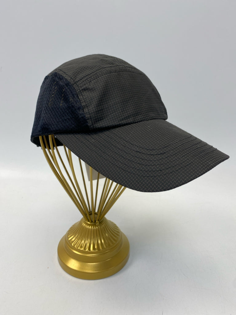 NWT Black Men&