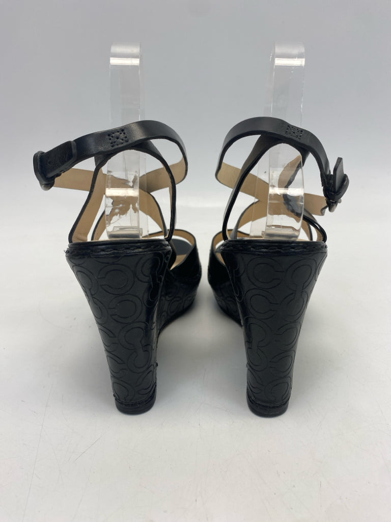 Coach  Size 8.5 Black Sandals