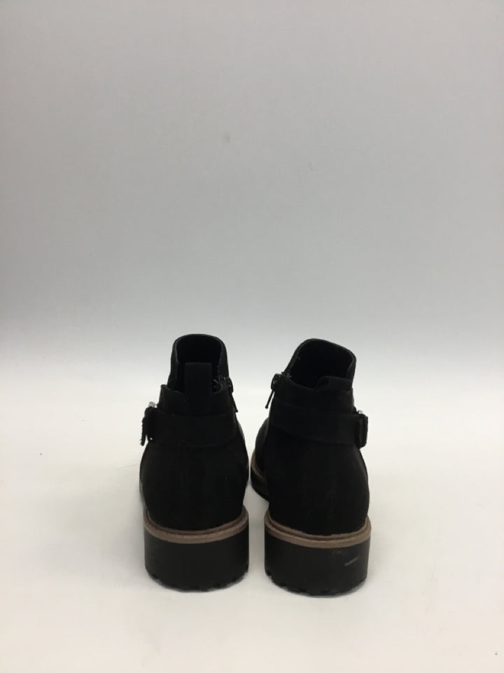 Esprit US Shoe Size 9 Black Side Zipper Boots