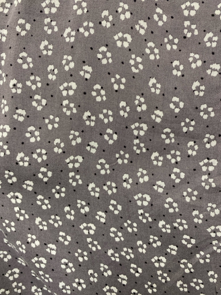 bella dahl Size XS Gray Cream Flowers Sleeveless Ladies Top