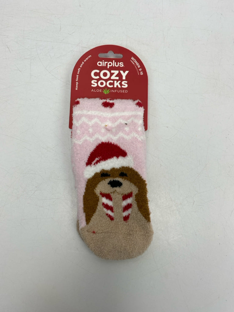 NEW Pink Brown Christmas Socks