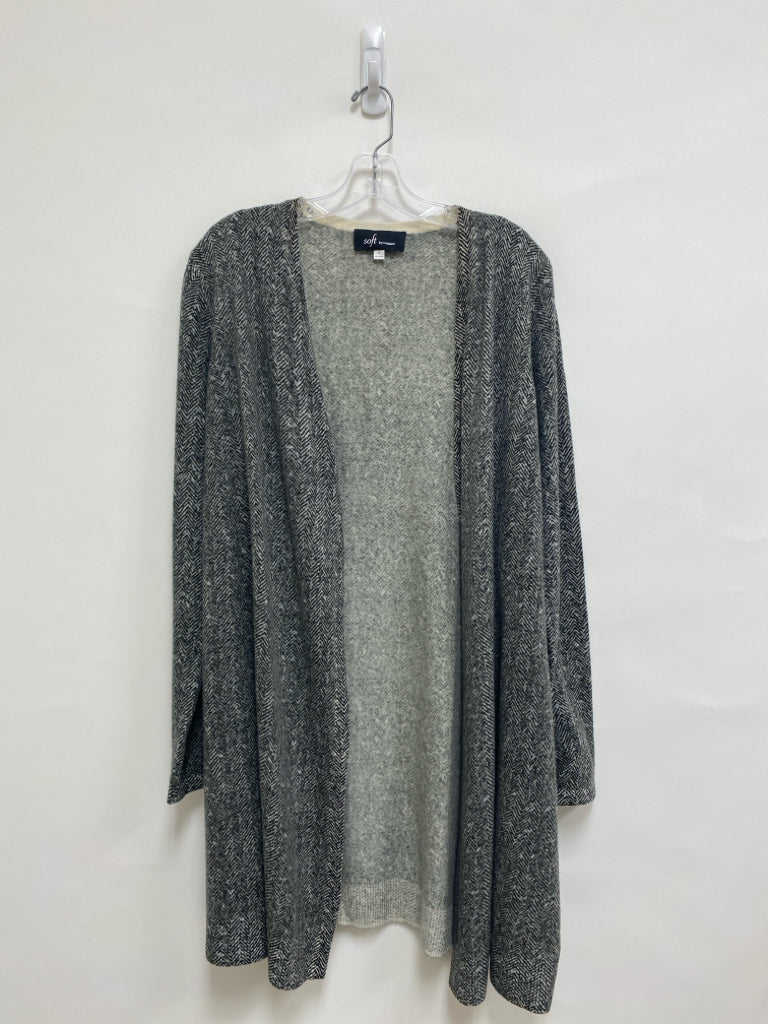 Size S Gray Black Herringbone Cashmere Ladies Sweater