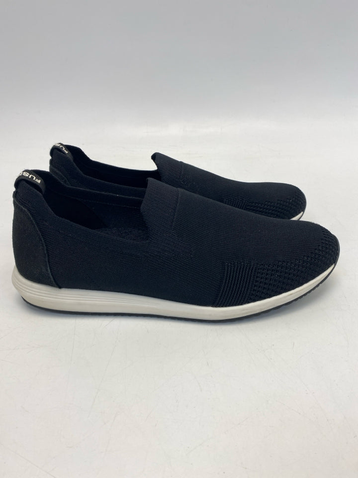 Size 5 Black Knit Sneakers