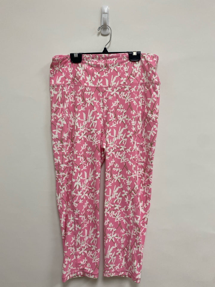 LILLY PULITZER Size XL Pink White/Green Flowers Cropped Athletic Leggings