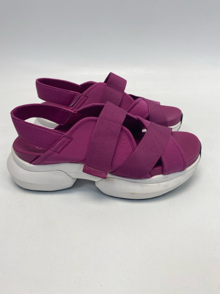 NEW Nurture  Size 7 Purple Sandals