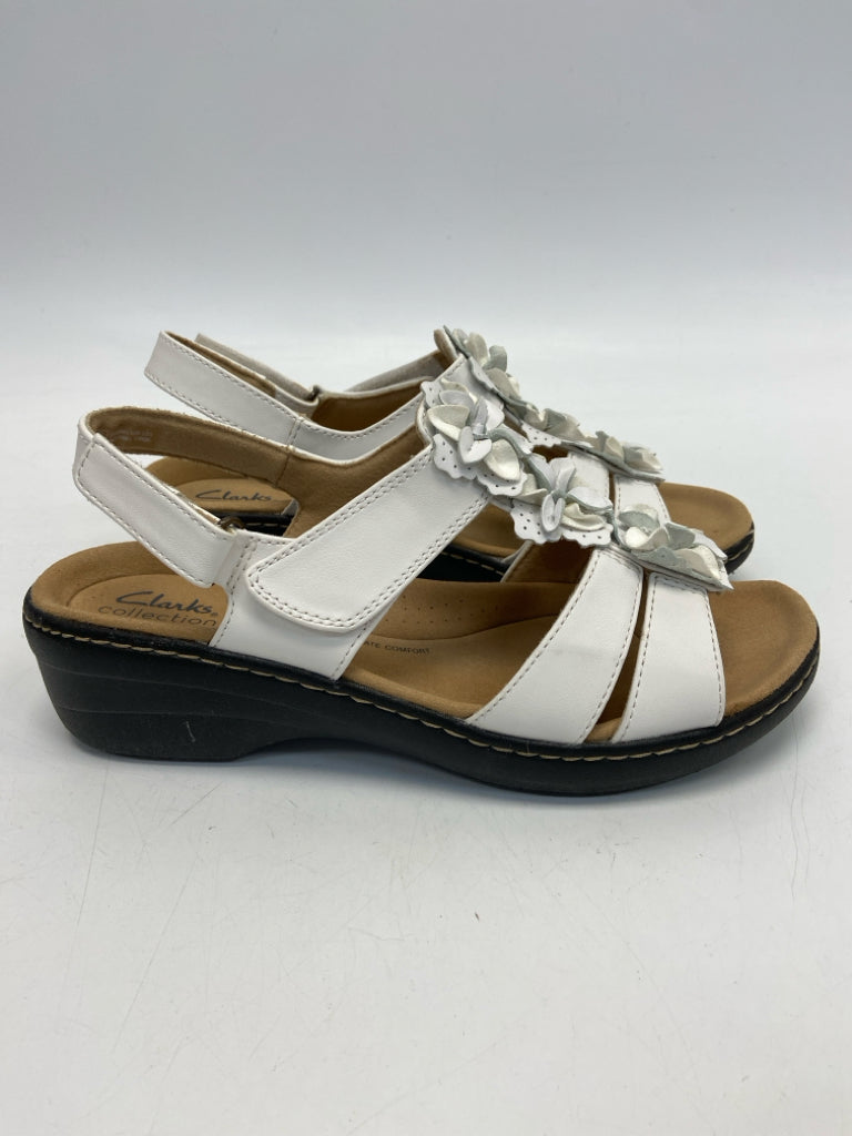 Clarks  Size 10 White Rosette(s) Sandals
