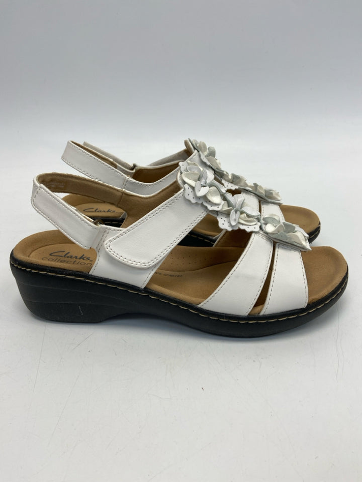 Clarks  Size 10 White Rosette(s) Sandals