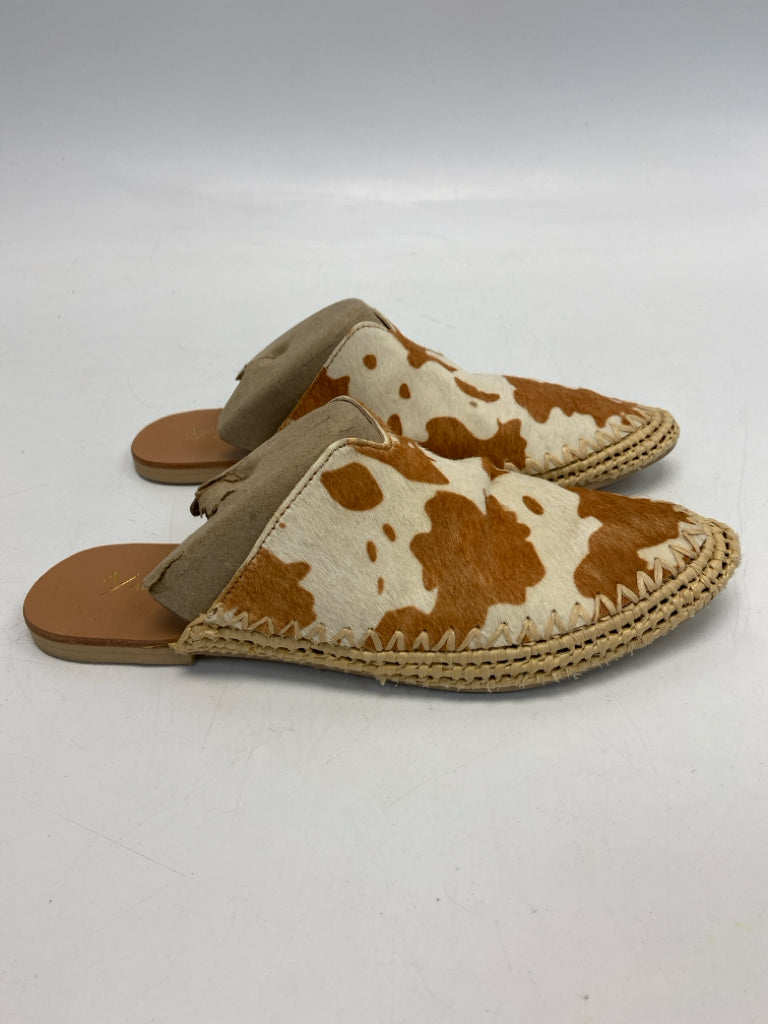 Anthropologie  Size 7 Brown/Cream Animal Print Cowhide Mules