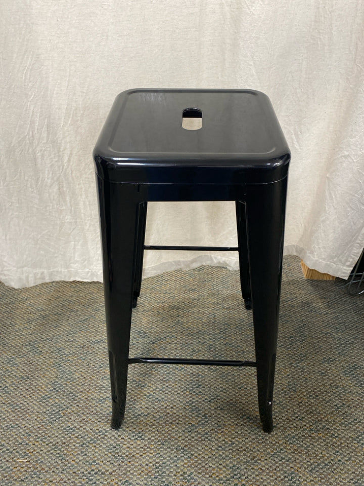 Black Barstool