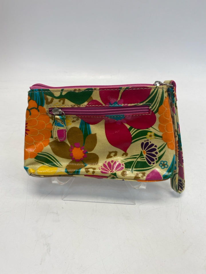 Multi-Color Flower(s) Wristlet