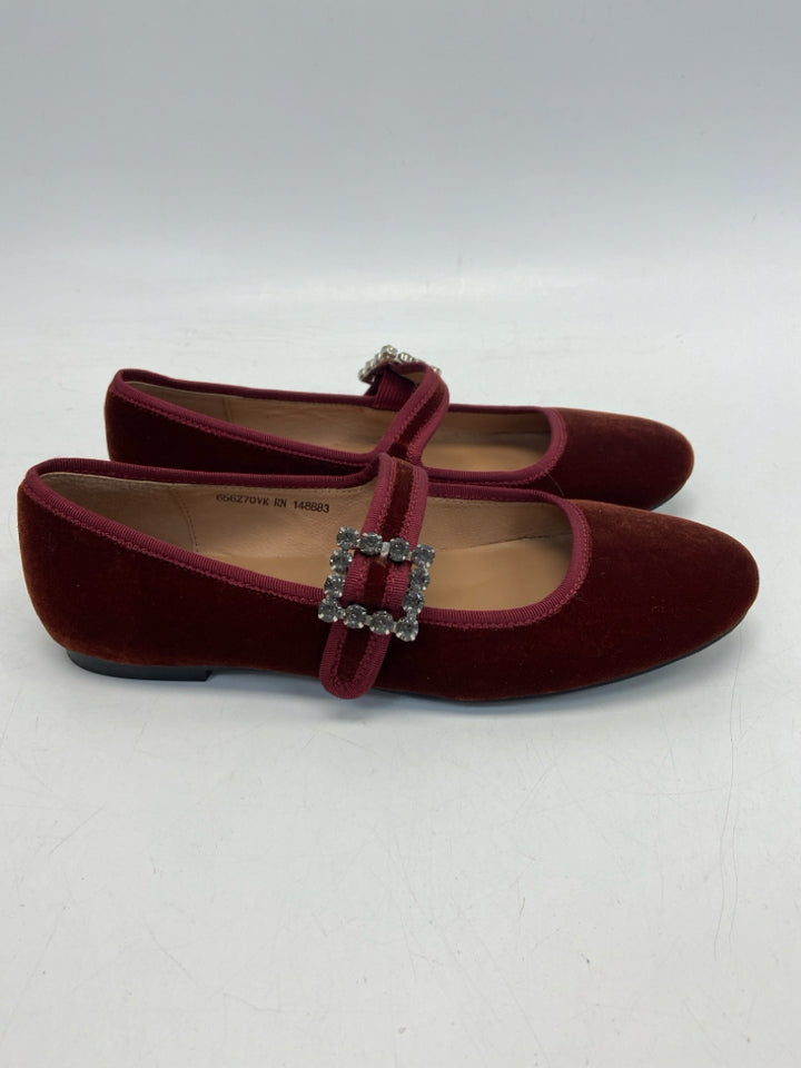 Bibi Lou  Size 38 Burgundy Velvet Flats