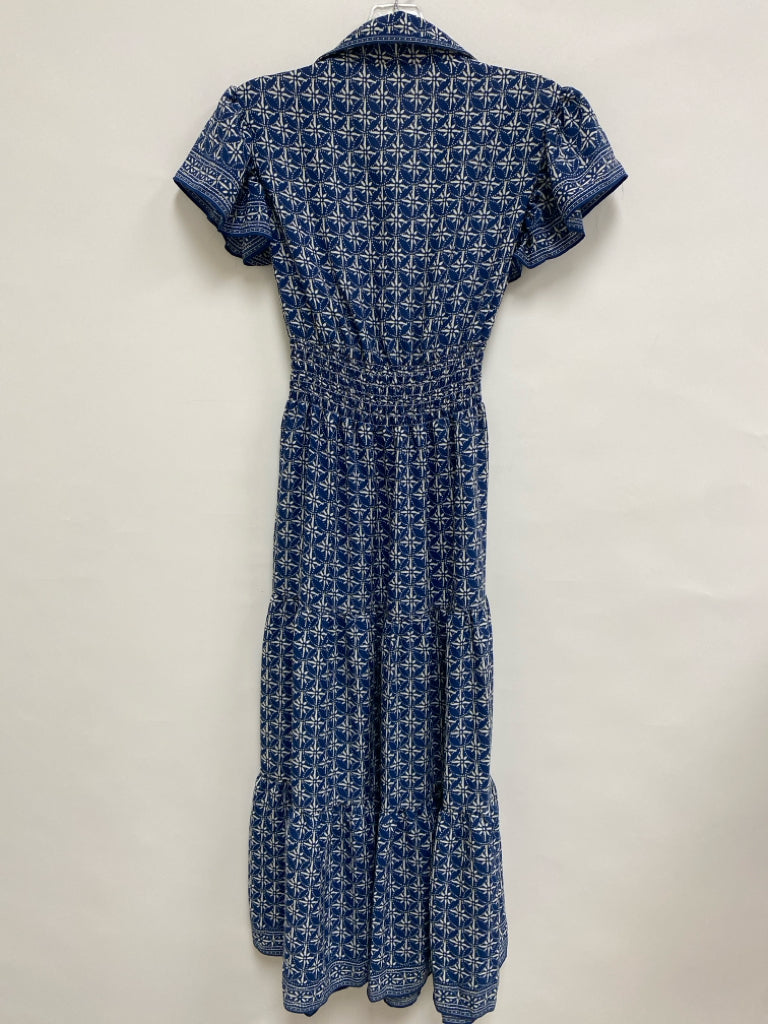Max Studio Size XS Blue Cream Print Short Sleeve Ladies Dress