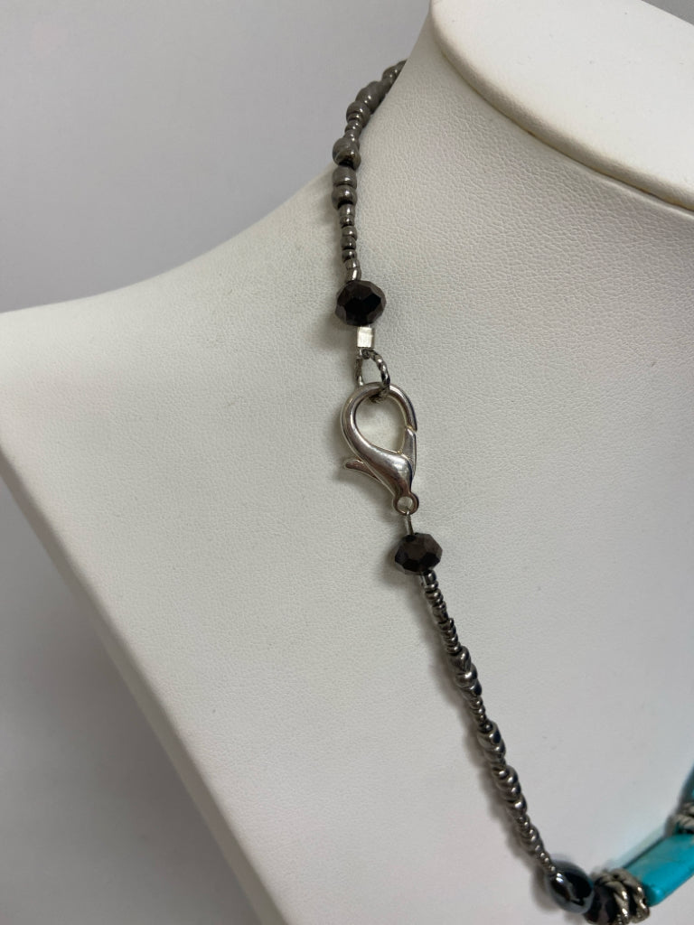 NEW/BOX Jared Turquoise Gray/Silver Beaded Necklace