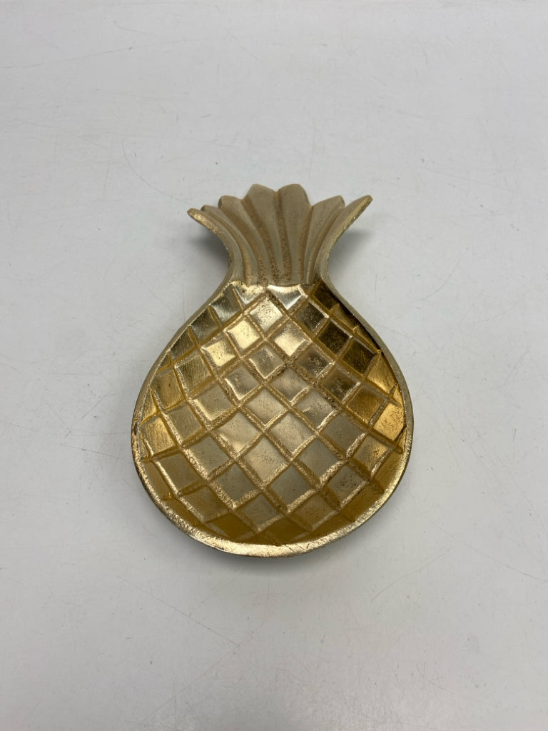 Gold Pineapples Misc. Kitchen