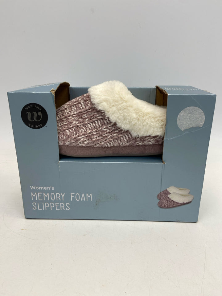 NEW/BOX US Size M Lavender Slippers