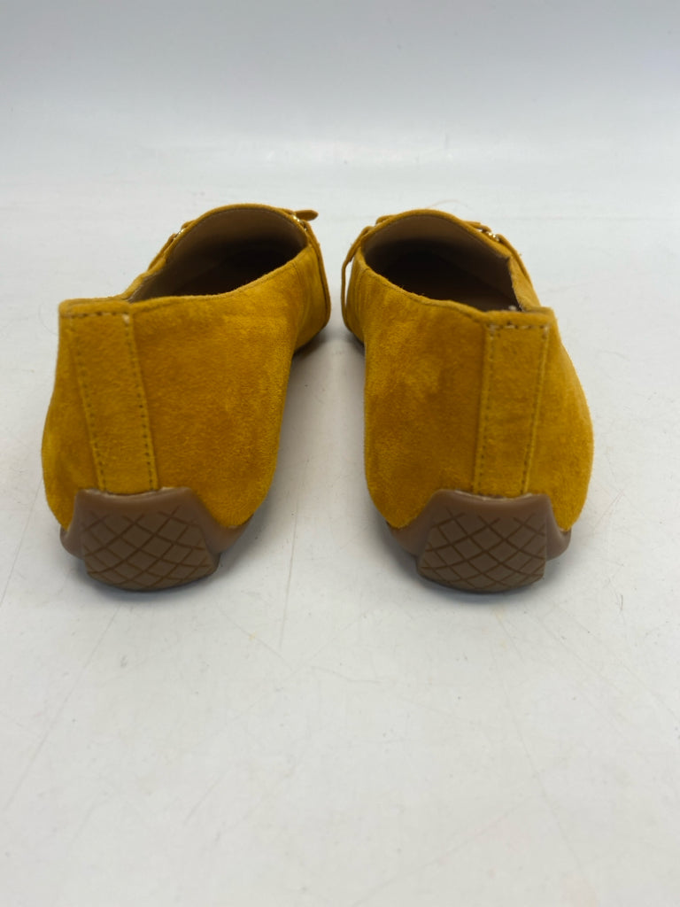Talbots US Size 6.5 Gold Tassel(es) Flats