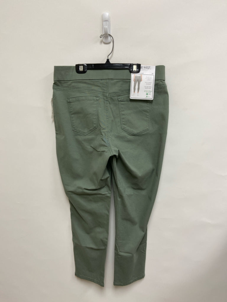 NWT Nine West Size 12 Green Ladies Pants