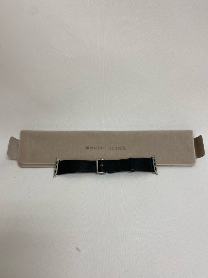 Hermes Black Silver Leather Ladies Wristwatch
