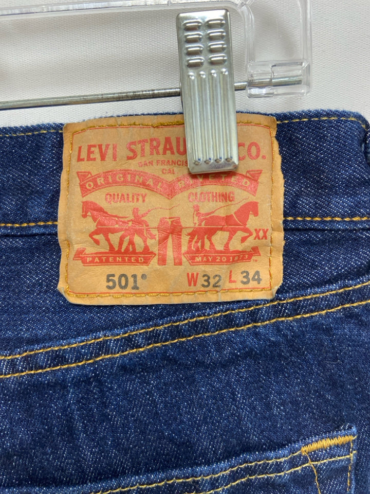 Levi Size 32 Dark Blue Denim Men&