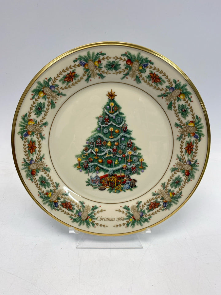Lenox Cream Green/Multi Christmas Decorative Plate