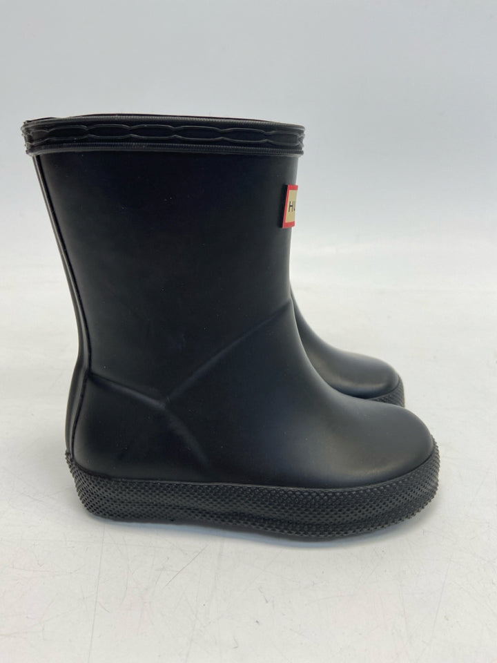 Hunter SIZE 6 Black Girl&