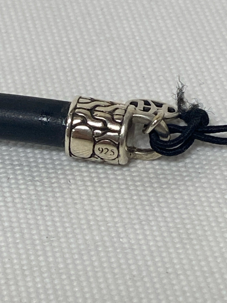 NWT John Hardy Black Silver Hammered Bracelet