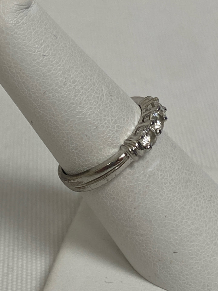 Silver Clear Jeweled Ring