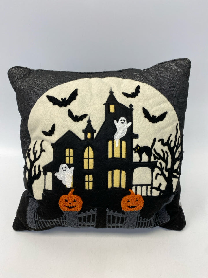 Black Orange/Cream Scene Halloween