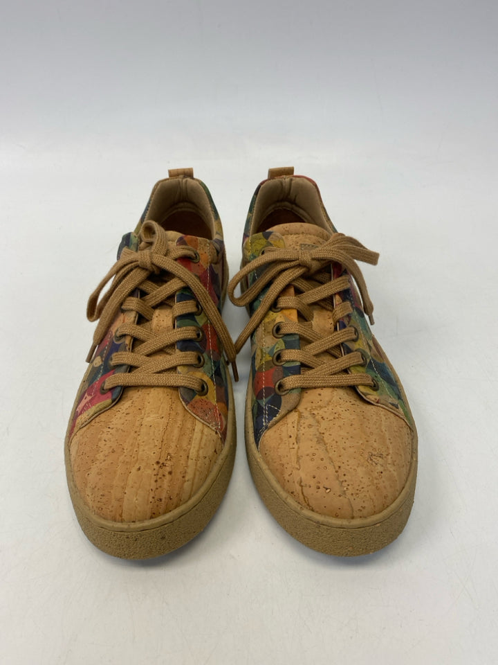 NWOT EU Shoe Size 38 Multi-Color Lace-up Sneakers