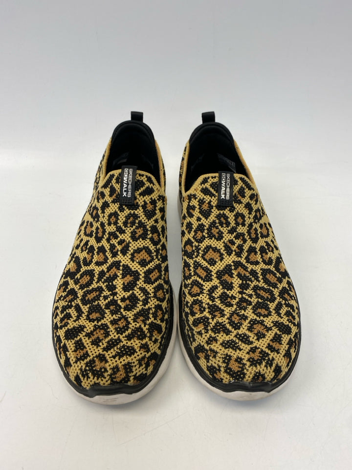 Skechers  Size 8.5 Brown Black Animal Print Knit Sneakers