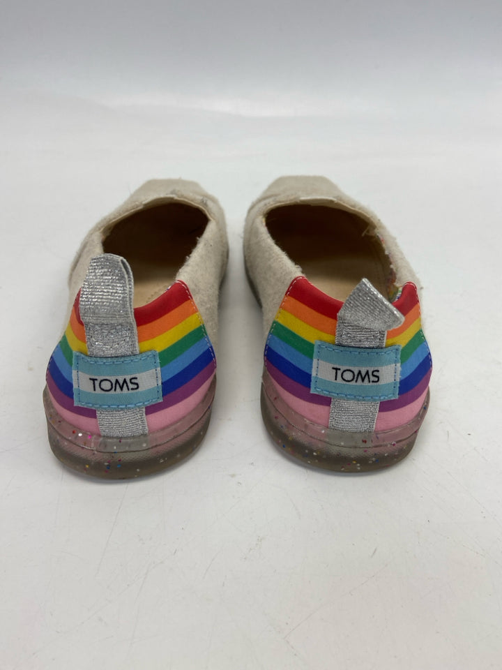 Toms SIZE 3 Beige Multi Color Rainbows Girl&