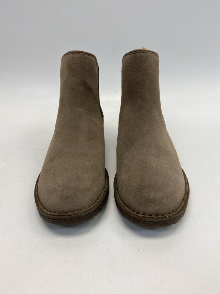 NWT Born  Size 9.5 Dark Taupe Suede Boots