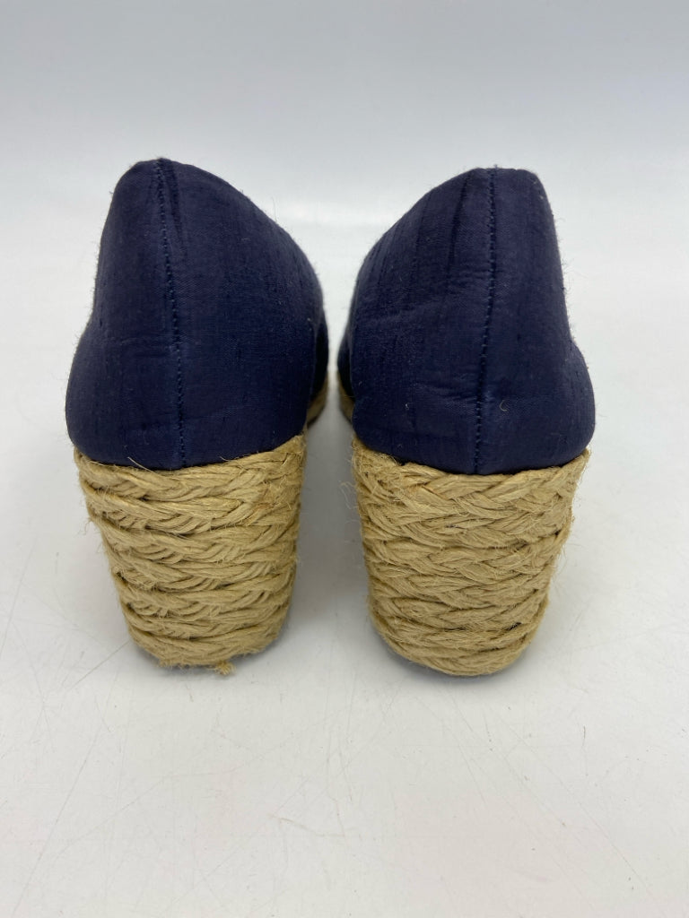 Ralph Lauren  Size 9.5 Navy Sandals