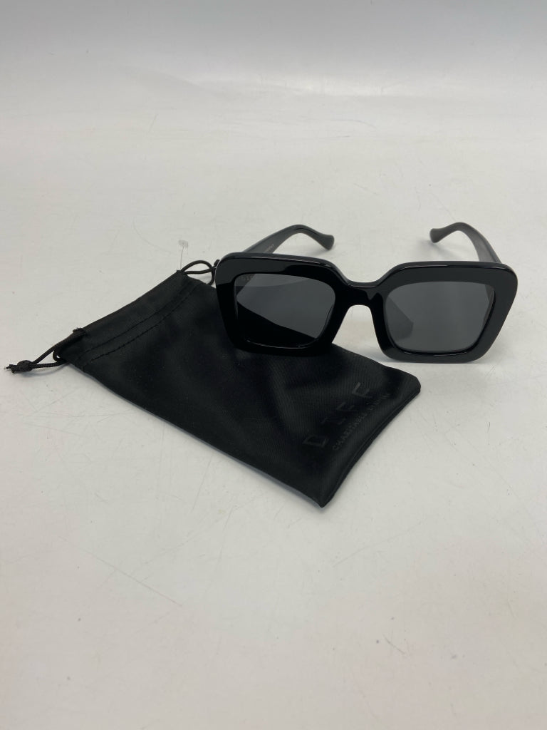 Diff Black Sunglasses