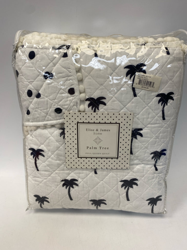 NEW/PKG White Navy Palm Trees Quilt