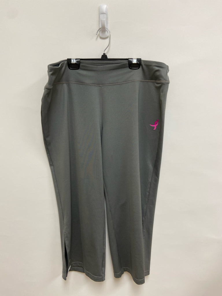 New Balance Size L Gray Athletic Leggings