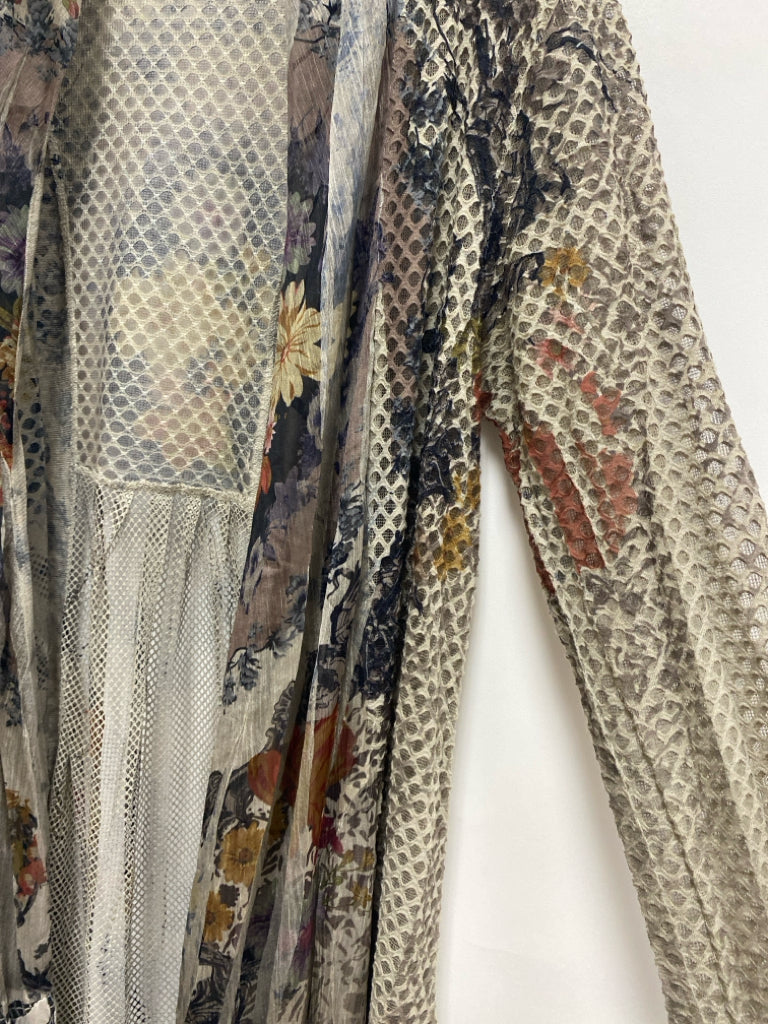 coco+carmen Size S Taupe/Cream Terra Cotta/Black Assorted Print Ladies Jacket