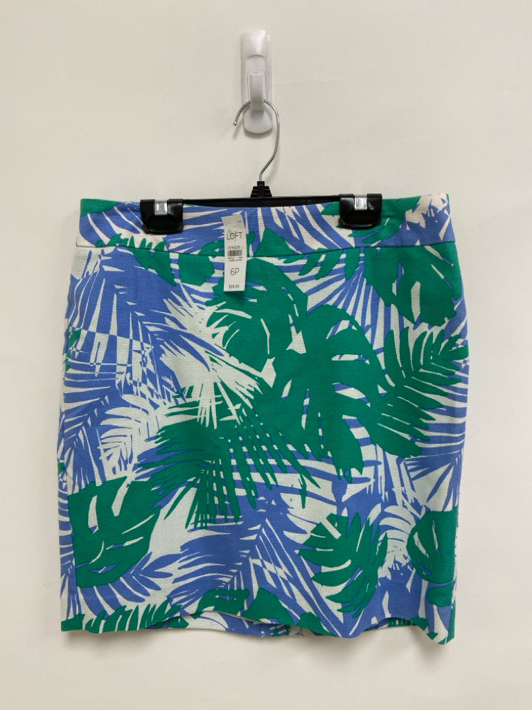 NWT LOFT Size 6P White Blue/Green Leaves Petite Skirt