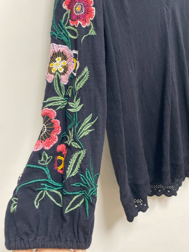 Anthropologie Size S Black Pink/Green Embroidered V Neck Ladies Top