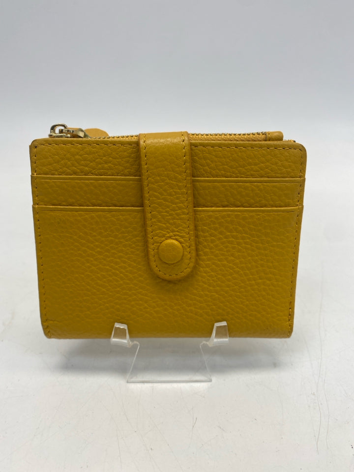 Yellow Wallet
