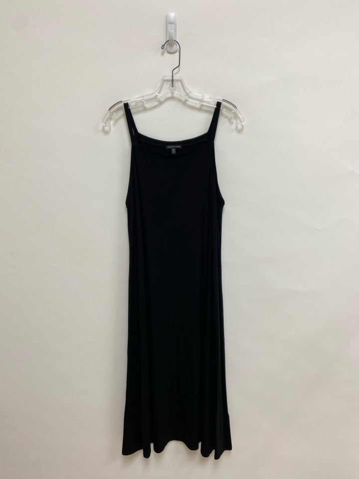 Eileen Fisher Size M Black Sleeveless Ladies Dress