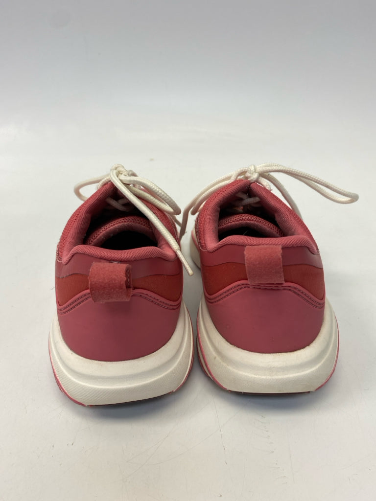 Easy Spirit  Size 6 Pink Lace-up Sneakers