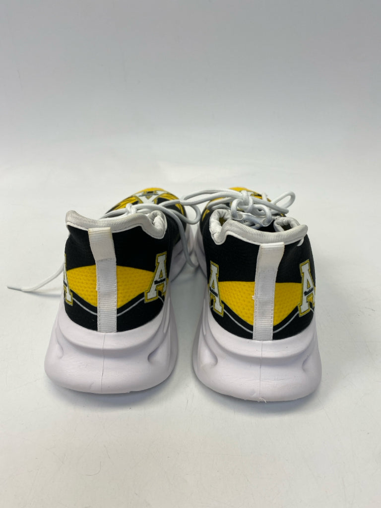 Size 40 Black/Gold Appalachian State Men&