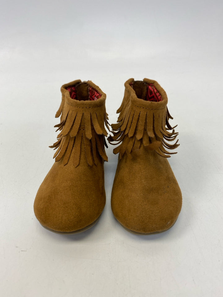 Garanimals SIZE 4 Brown Fringe Girl&