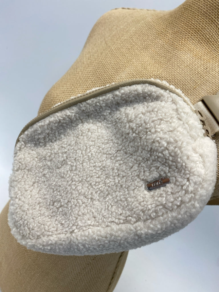 Lole Cream Fuzzy Belt Bag